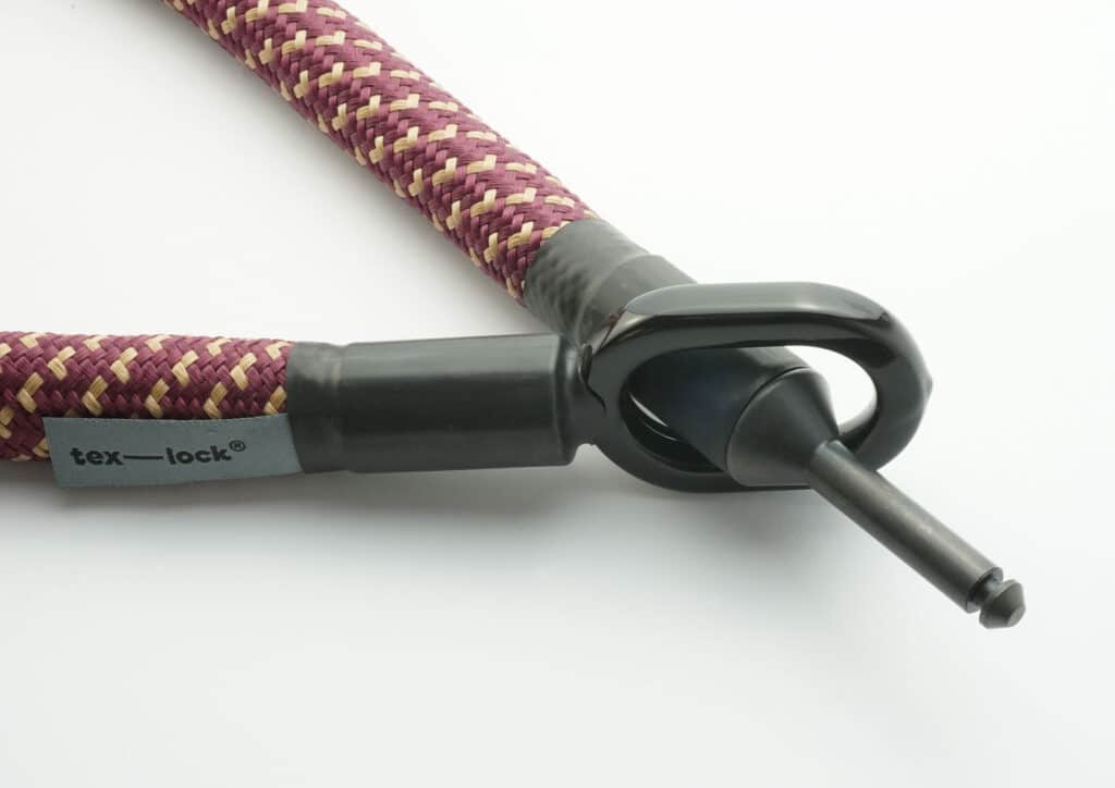 tex–lock mate in colour chateau red with its universal bolt through rubberised metal eyelet