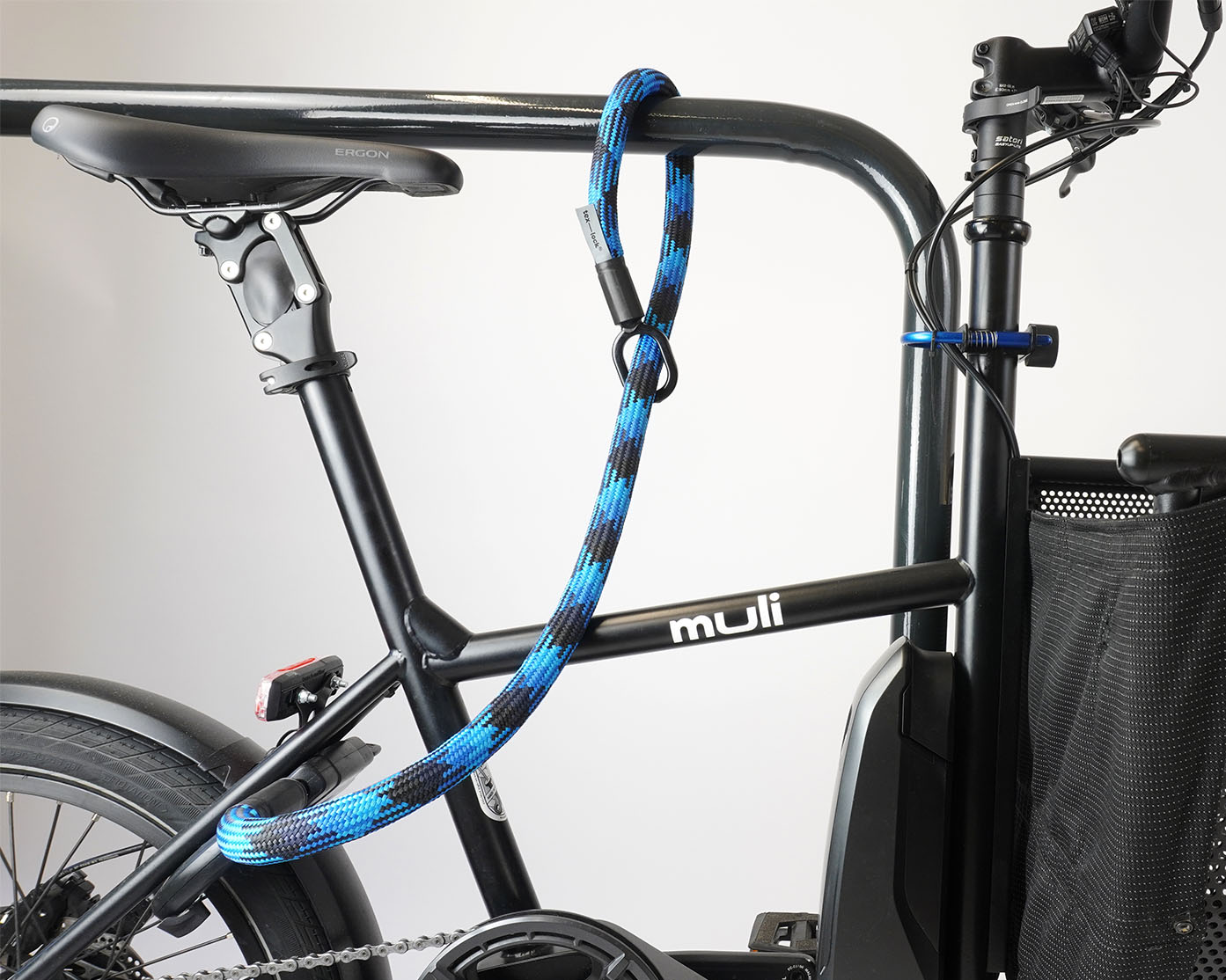 use of tex–lock mate in colour morpho blue with e-cargobike